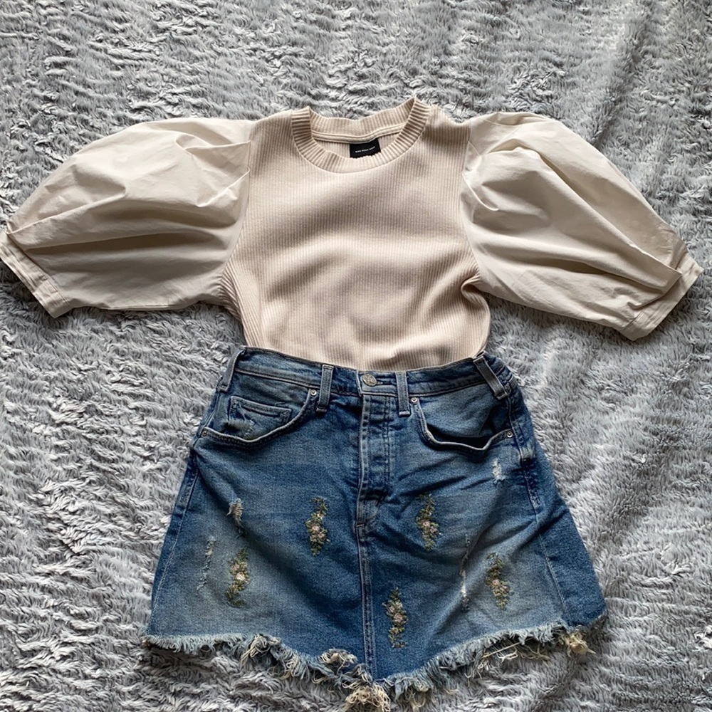 WHO WHAT WHERE Cutie Cream Color Balloon Sleeve Ribbed Top Size Extra Small XS